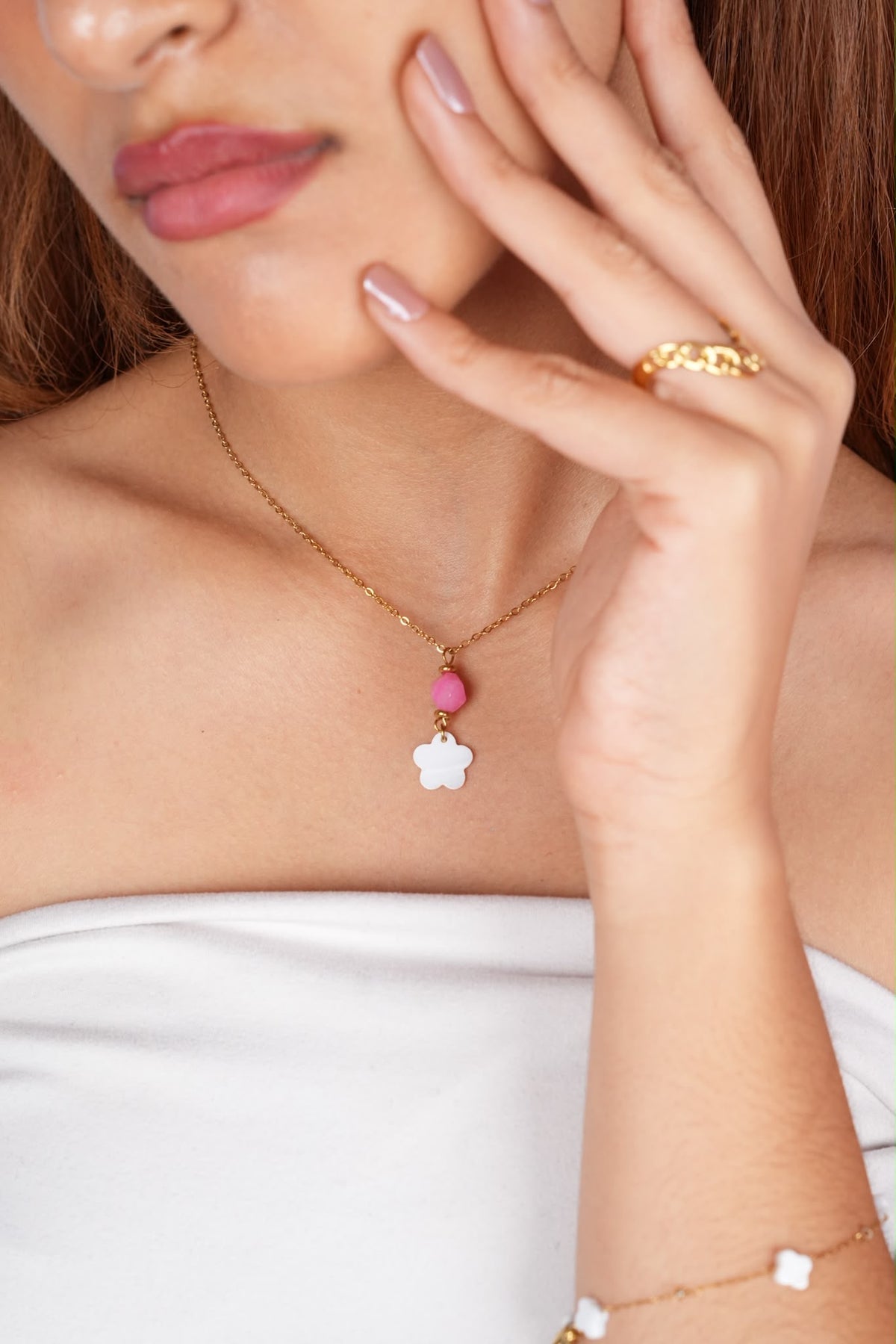 Collier Rosa